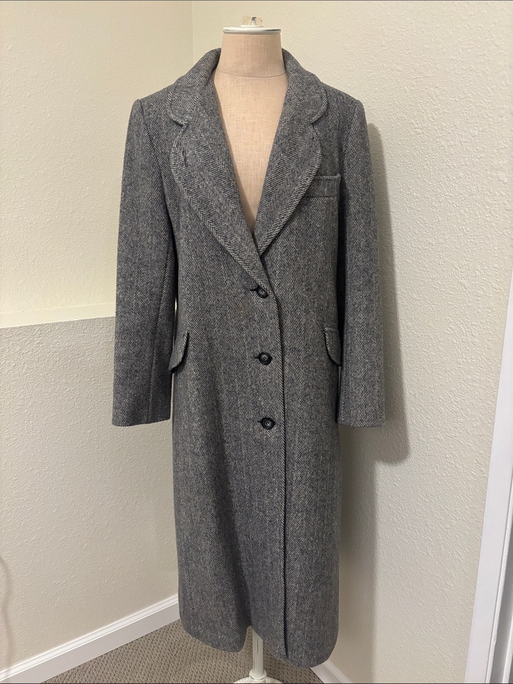 Vintage 80s Herringbone Long Line Wool Winter Overcoat Old Money Academia